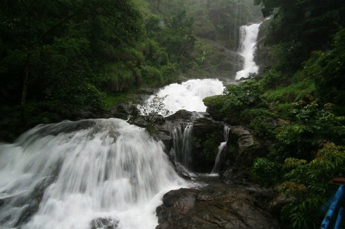 Iruppu Falls, Kodagu